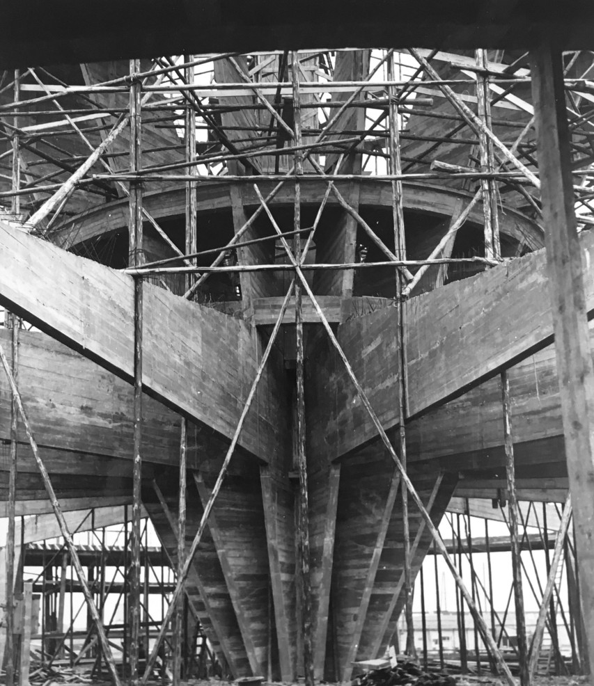 Château d’eau de la Guérinière, Guillaume Gillet, photo de chantier, 1956, Institut Français d’Architecture